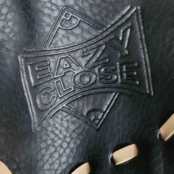 ⚾ Adidas Youth Baseball Glove 11” Black & Tan – Left Hand Throw - Picture 8 of 16